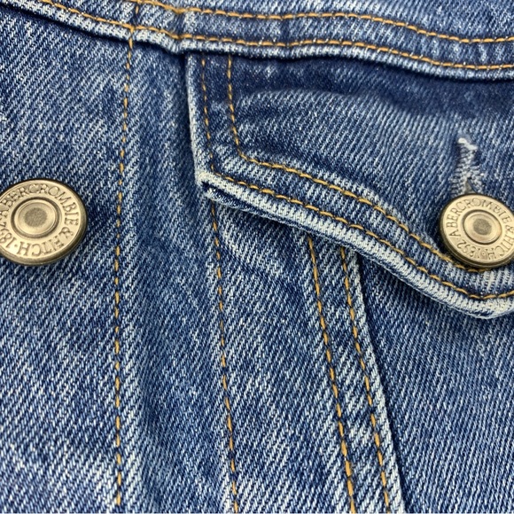 Abercrombie & Fitch Denim Jacket Small NWT - Picture 2 of 9